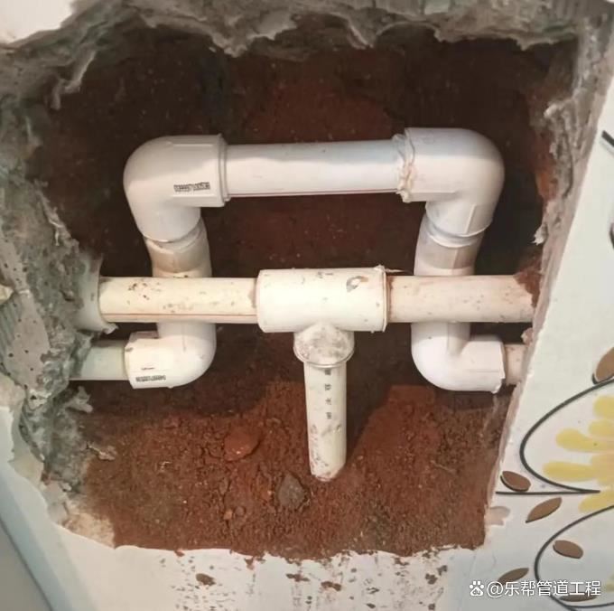 卫生间免砸砖防水修缮,省心解决渗水难题